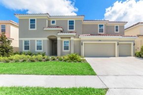 14 Bedroom 11 Bathrrom Sleeps 30 over 6250 sq feet home